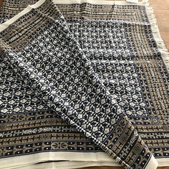 TALBOTS Multi-Color Pattern Wool & Rayon Scarf - Picture 2 of 5